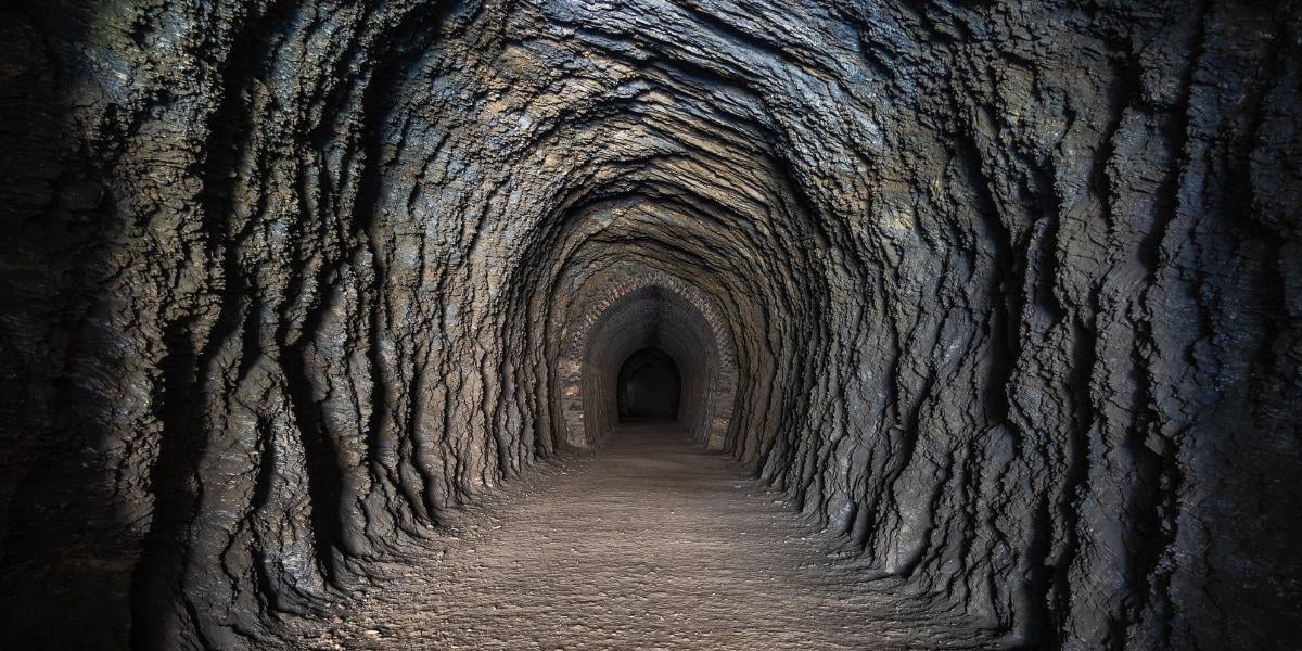 ancient-aliens-hollow-earth-theory