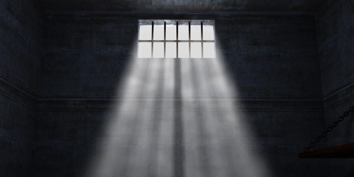 is-eastern-state-penitentiary-haunted