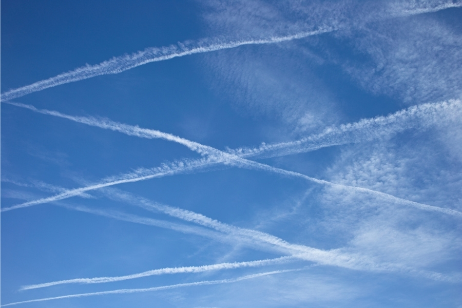 chemtrails from airplanes chemtrails from airplanes